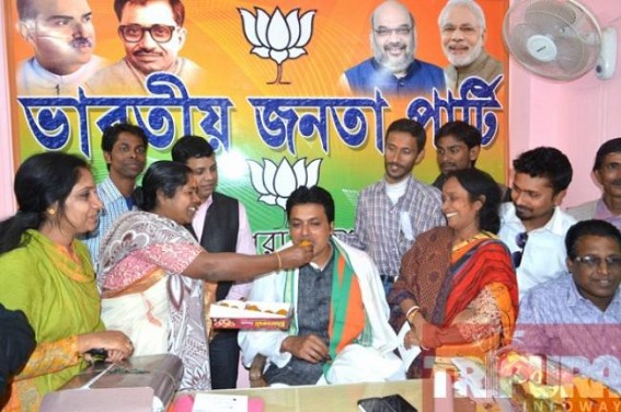 BJP's central leader Suresh Pujari arrives, partyâ€™s organisational election held, Biplab Deb elected as the new president, ex-president Sudindra Dasgupta talks to TIWN
